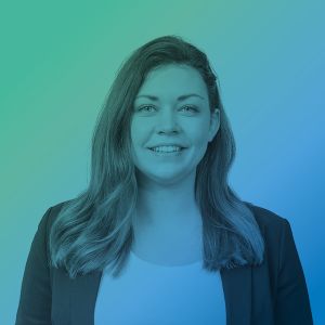 Jennifer Lidzba – Ansprechpartnerin für Wohnungen im Zentrum von Dessau